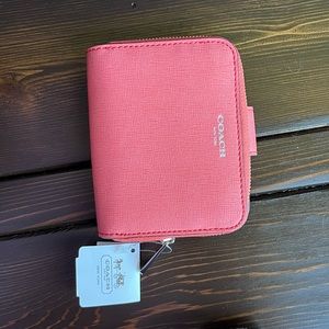 Coach Medium Coral Zip Wallet